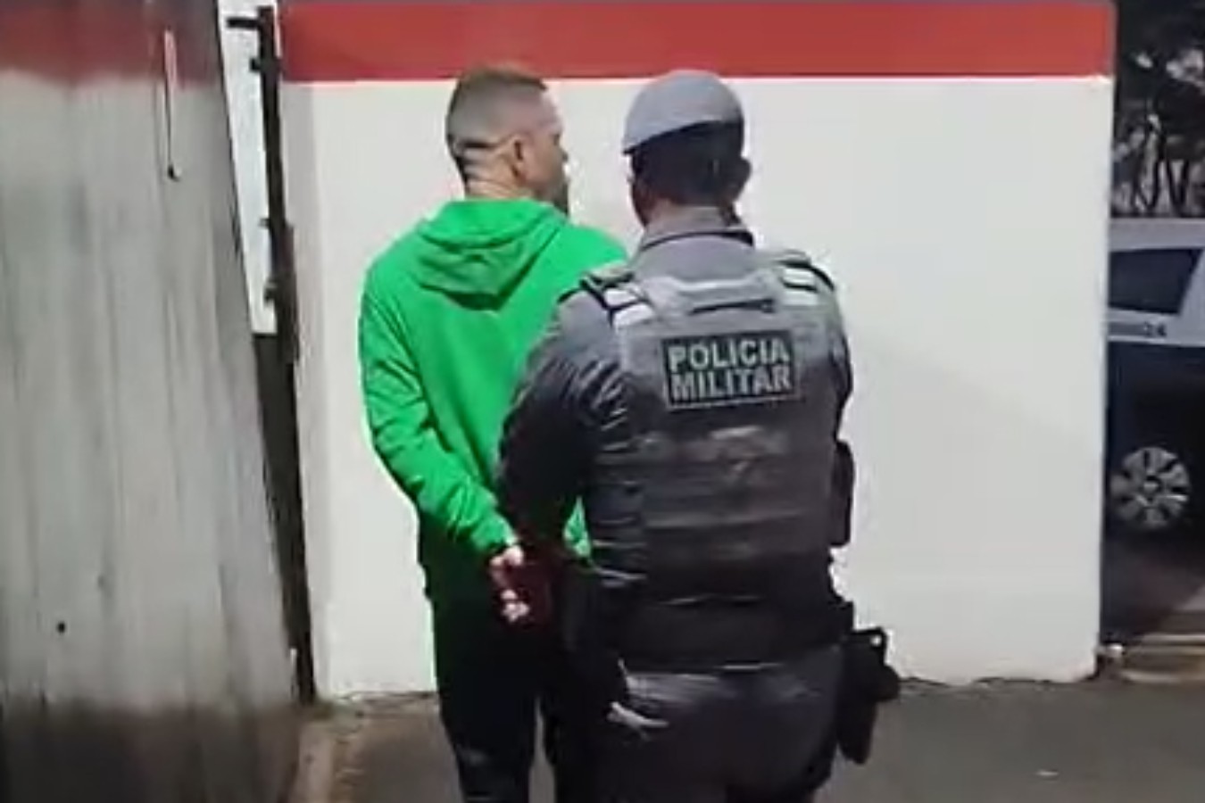 Membro do PCC é preso em Itatinga, em Campinas, procurado por roubo, porte ilegal de arma e uso de documento falso