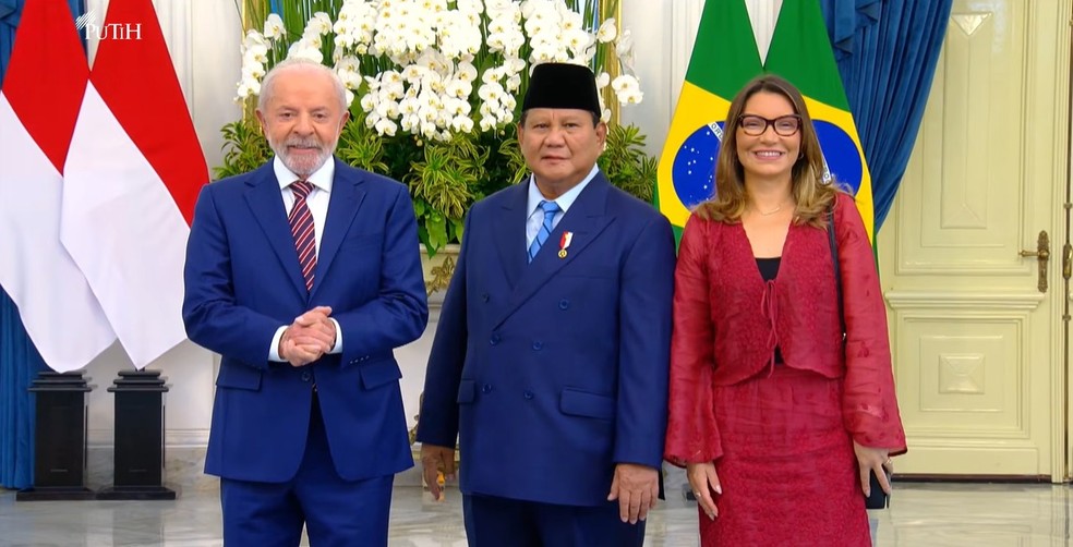 Lula chega ao Palácio Merdeka para reunião com o presidente da Indonésia — Foto: Reprodução