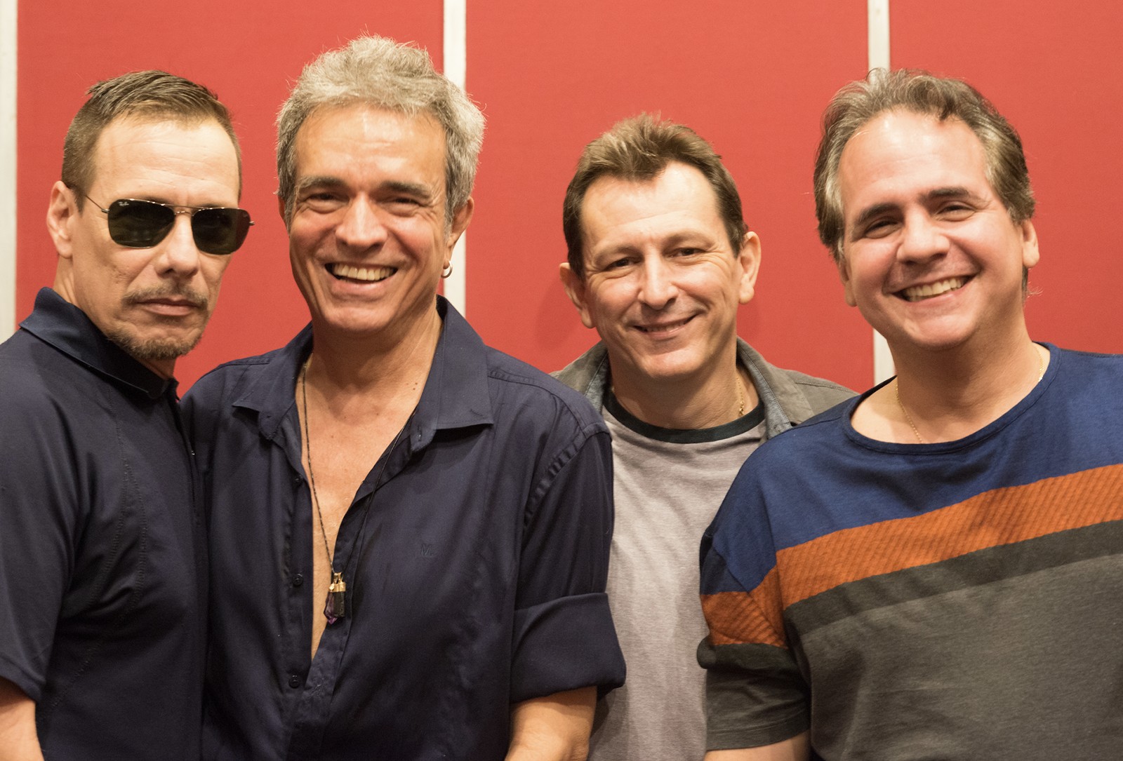 Banda Hanoi Hanoi reaviva os dias de ‘insanidade’ em álbum ao vivo que traz Samuel Rosa e o rapper Renegado