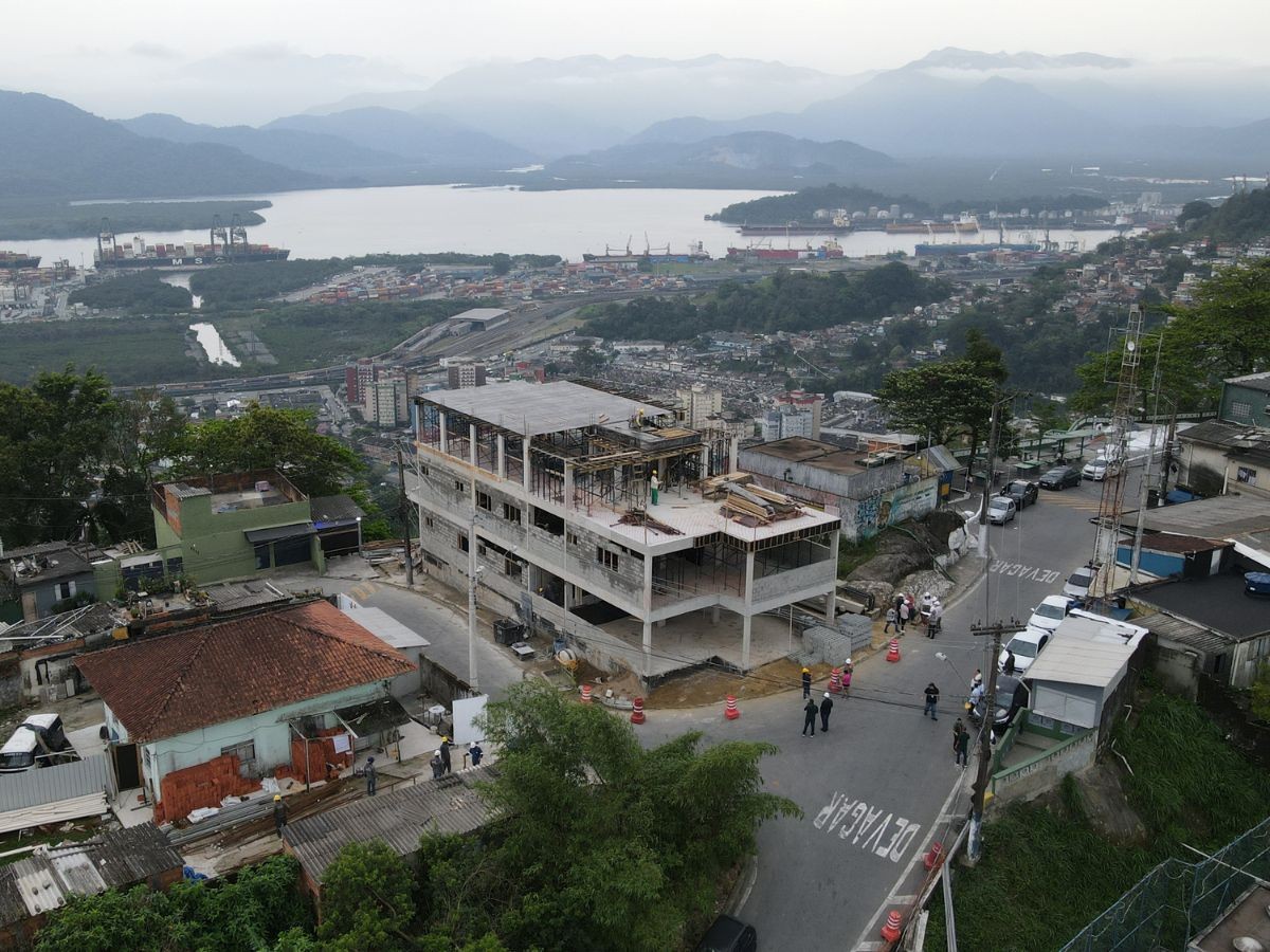 Morro mais alto de Santos ganhará policlínica para atender 2,7 mil moradores
