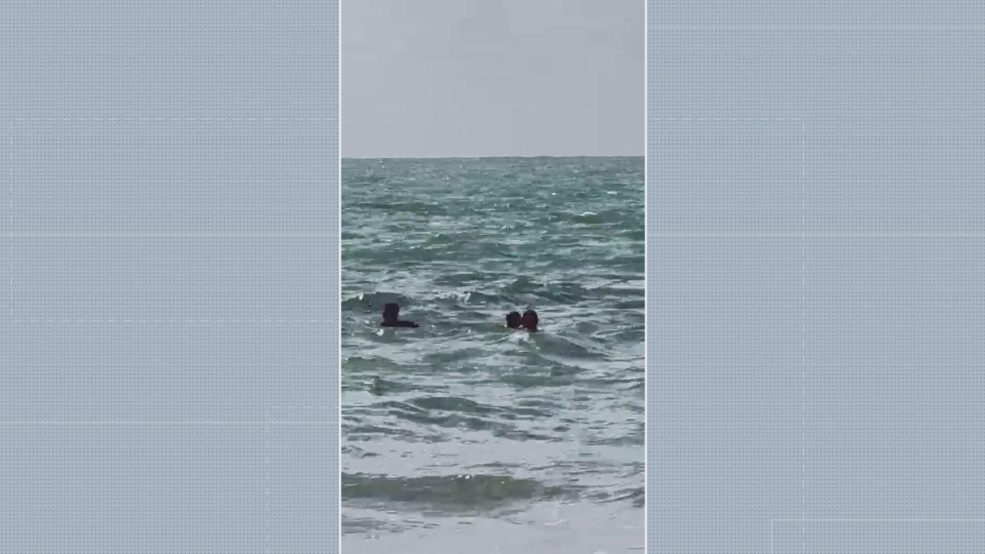 Barraqueiro desaparece no mar de Boa Viagem ao tentar salvar turistas de afogamento; bombeiros fazem buscas