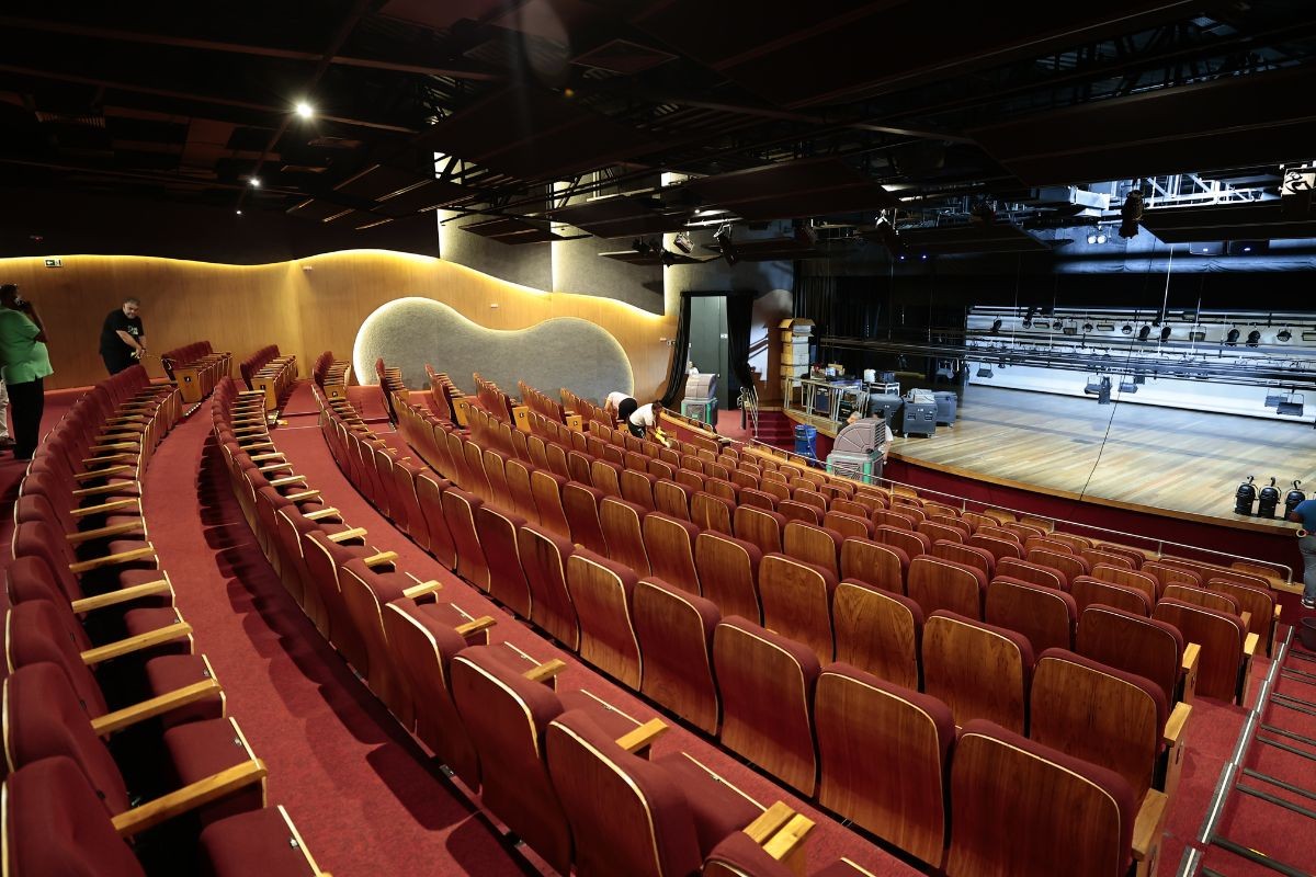 Cubatão inaugura Teatro Municipal Zanzalá com investimento de R$ 6,5 milhões; veja a programação 