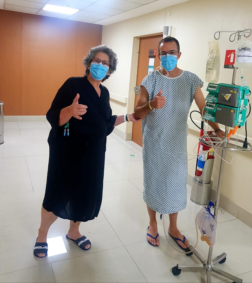 Sogra e genro após transplante renal — Foto: Arquivo Pessoal