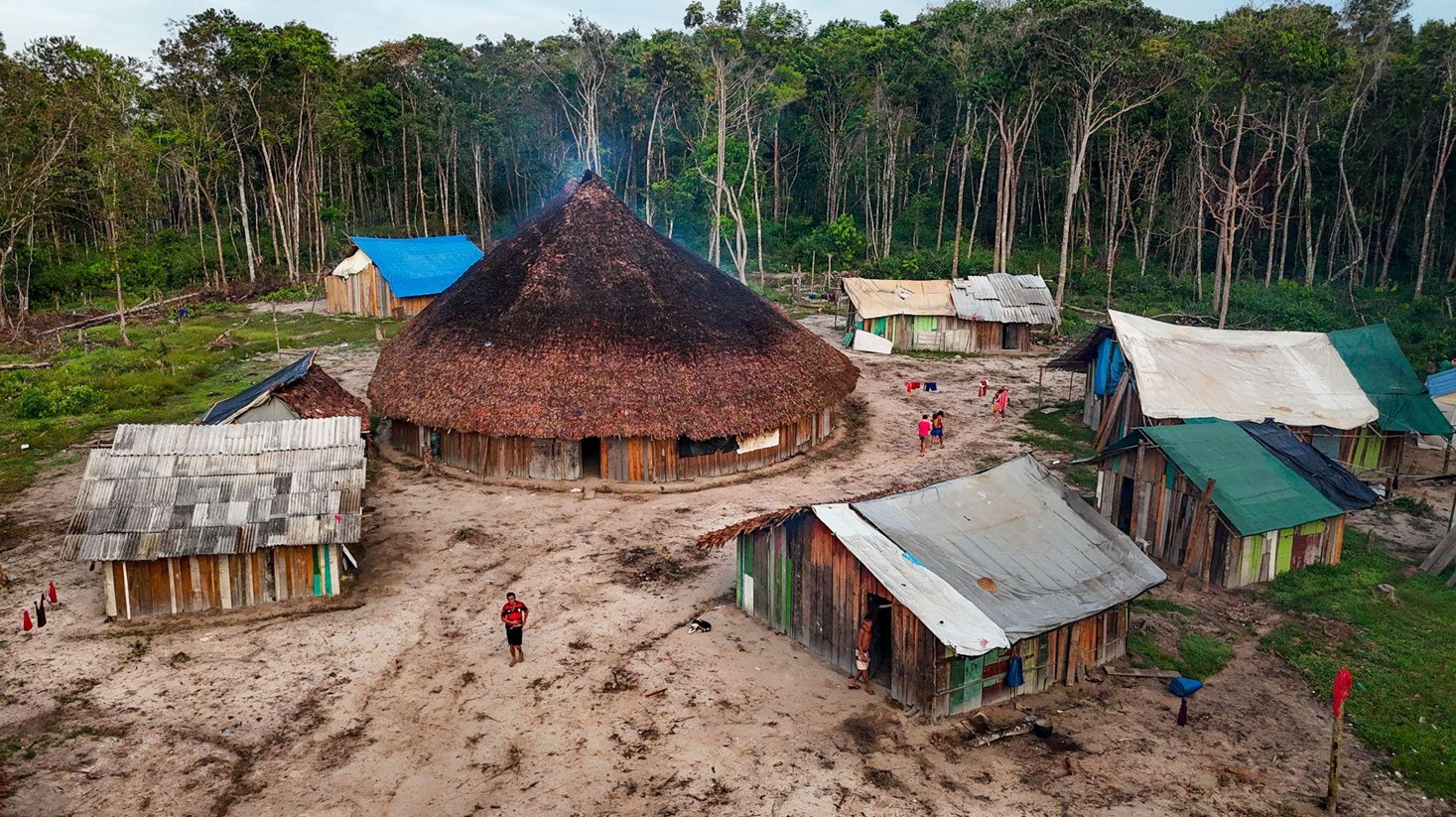 Três crianças morrem por coqueluche na Terra Yanomami