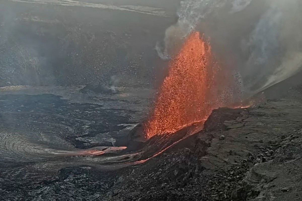 Vulcão Kilauea, no Havaí, entra em erupção