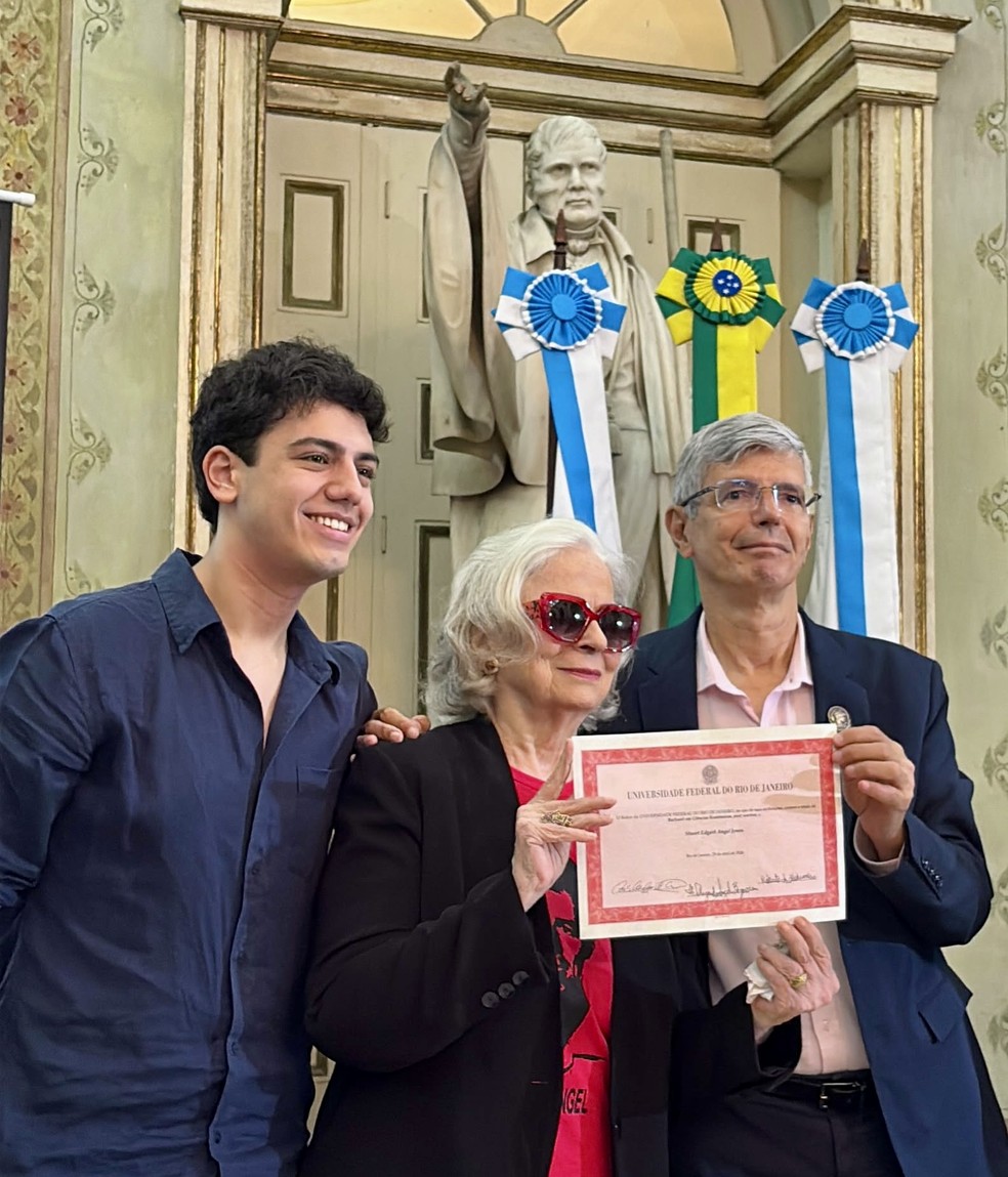 UFRJ concede diploma póstumo a Stuart Angel | G1
