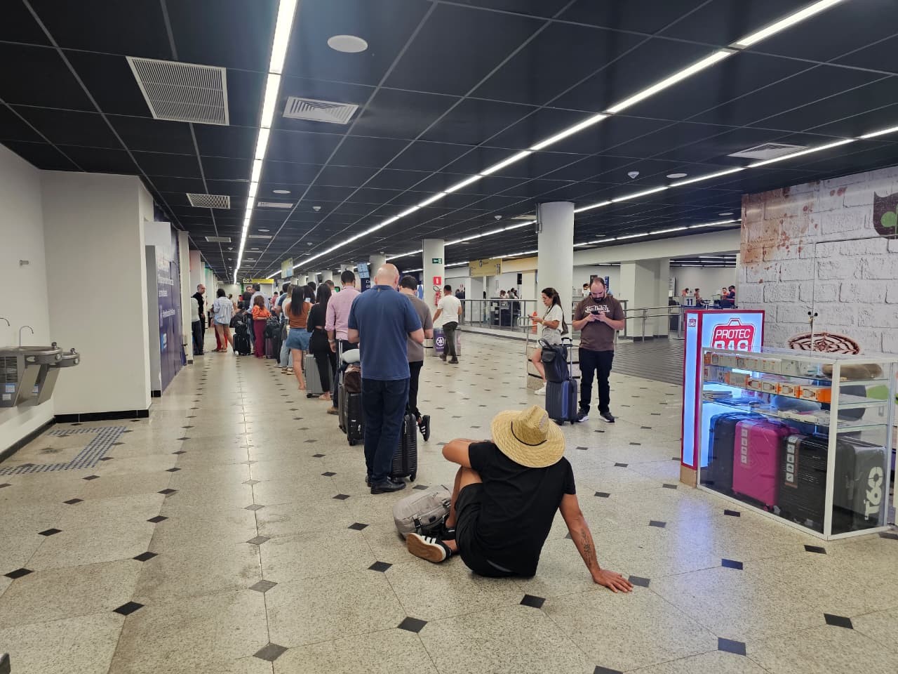 Voos são cancelados no Aeroporto de Teresina após ventania em São Paulo