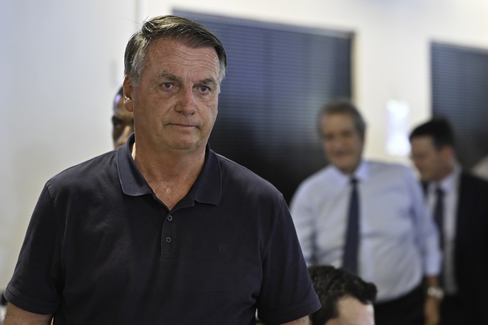 Foto, Ex-presidente Jair Bolsonaro. Nesta quarta (12) o ex-presidente Jair Bolsonaro almoça com Valdemar da Costa Neto após autorização do Ministro do STF Alexandre de Moraes que liberou o encontro dos dois.   Foto: — Foto: Ton Molina/Estadão Conteúdo