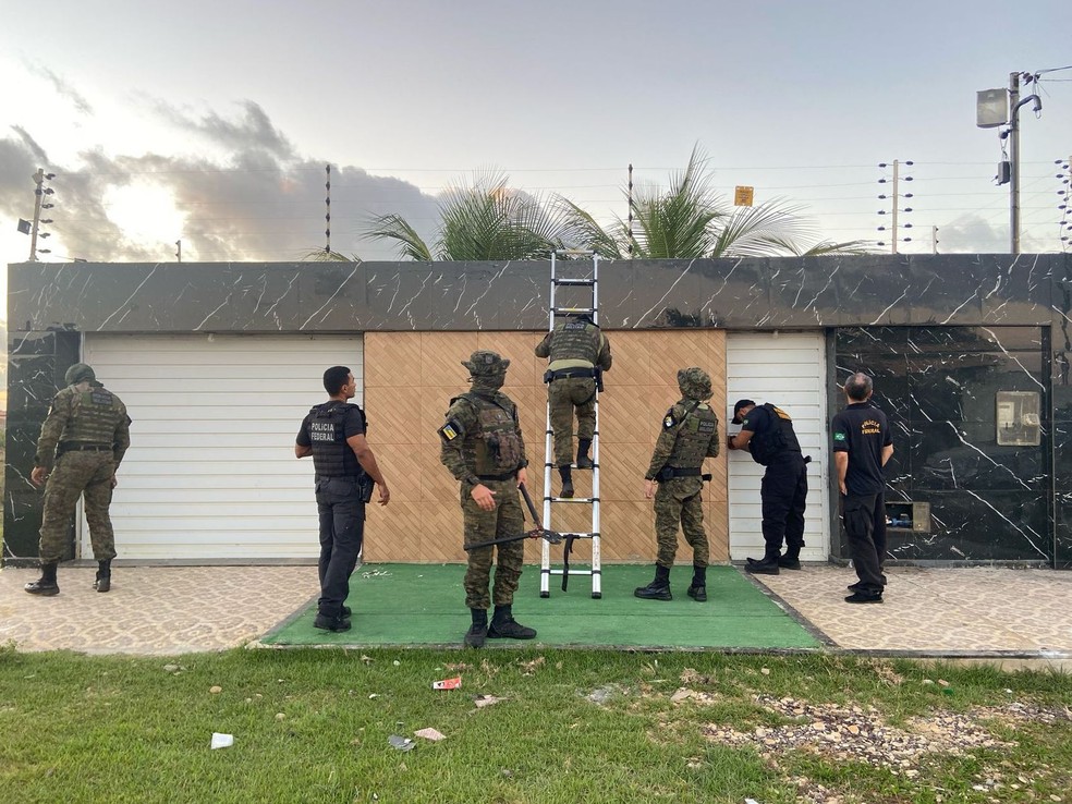 Ficco/SE deflagra operação contra tráfico de drogas e lavagem de dinheiro em Sergipe. — Foto: SSP/SE