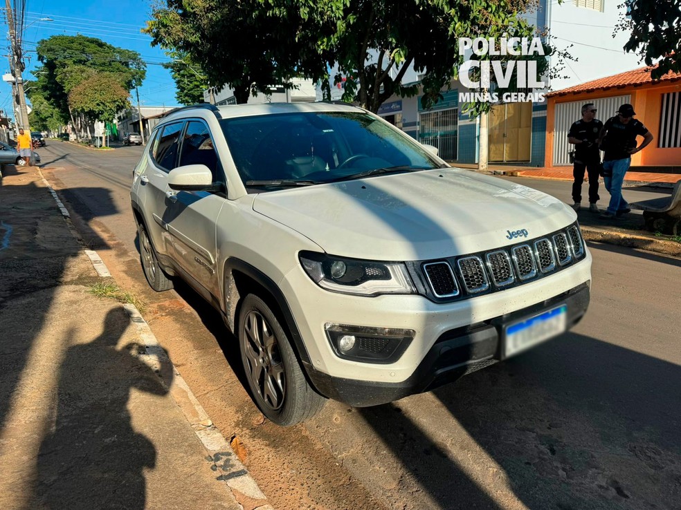 Carro de luxo é apreendido em Operação Bolt — Foto: Polícia Civil de Minas Gerais/Divulgação