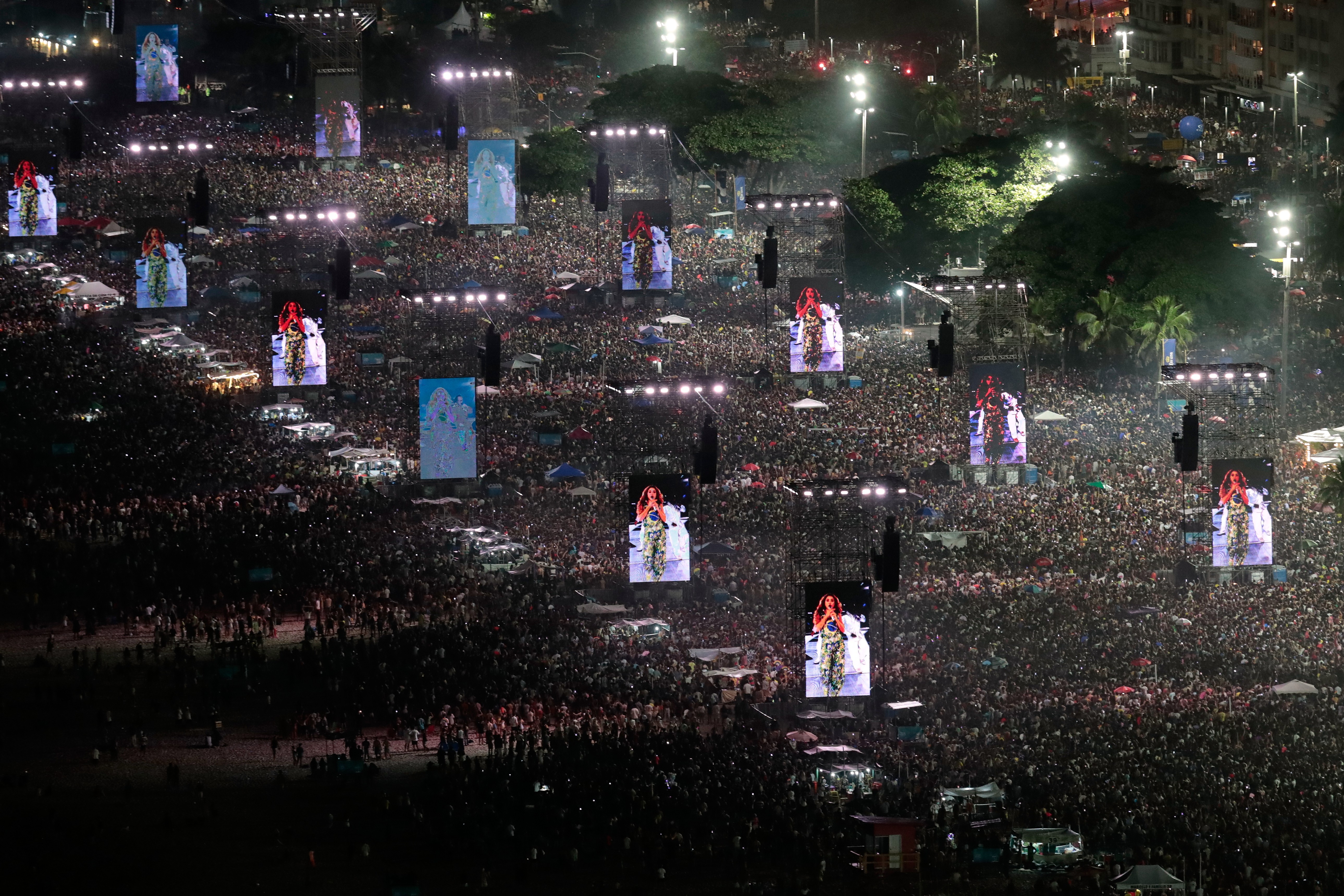 ‘Nada de homens. É só diva pop, tá?’, pede paulista ao prefeito do Rio para próximos megashows em Copacabana