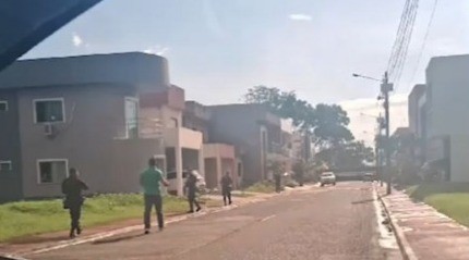 Bandidos em fuga invadem condomínio em Belém