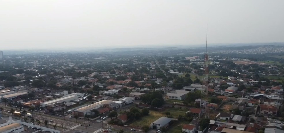 Fumaça de incêndios no Pantanal chegou ao Paraná — Foto: RPC