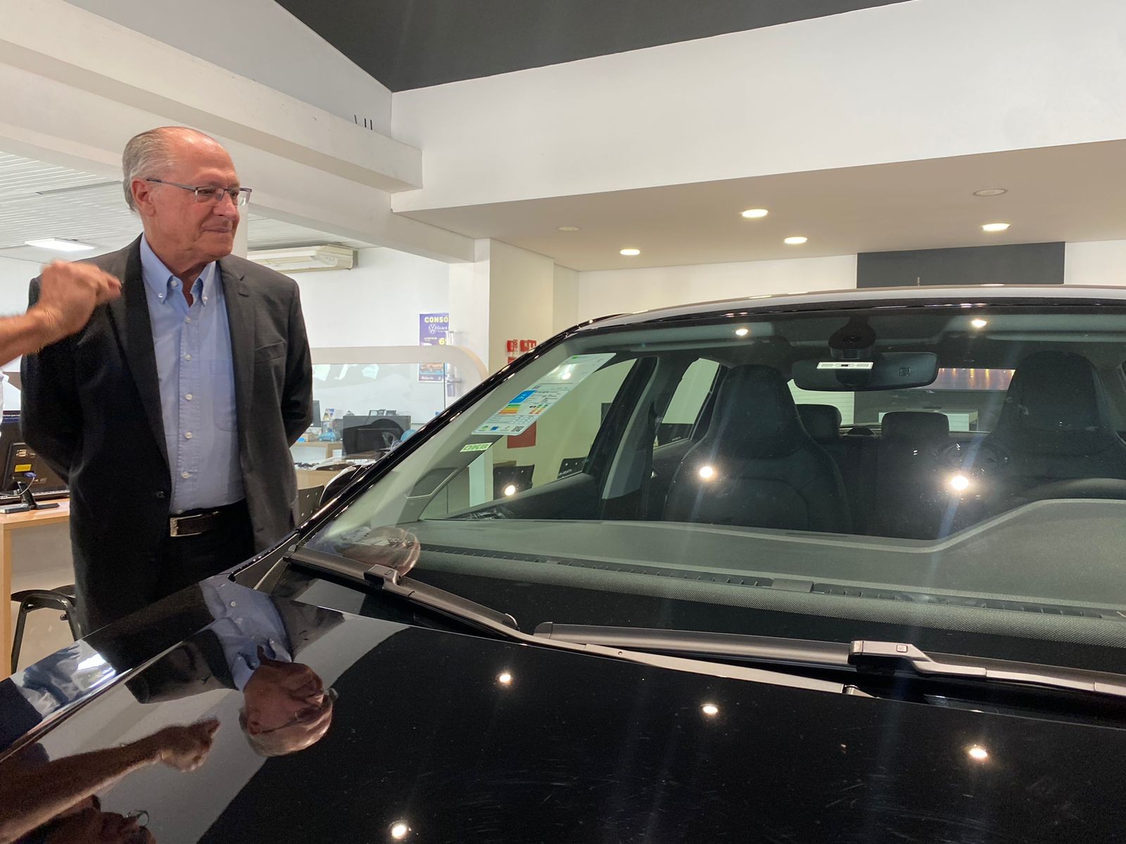 'Prioridade não é retaliar, é resolver', diz Alckmin sobre negociação das tarifas dos EUA