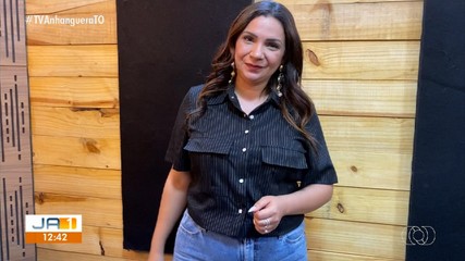 Cantora Dayanna é uma das atrações da praia de Luzimangues neste domingo (3)