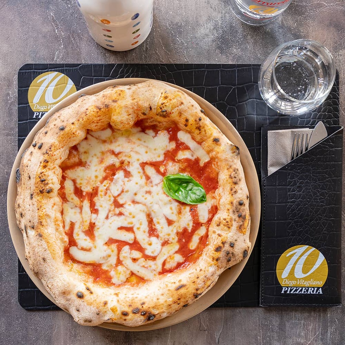 How much does it cost to eat in the best pizzerias in the world in 2023?