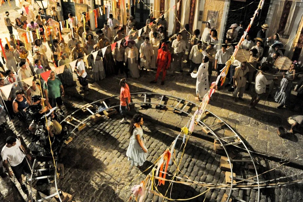 Camila Pitanga durante gravacao de Lado a Lado, 2012 — Foto: Joao Cotta/Globo