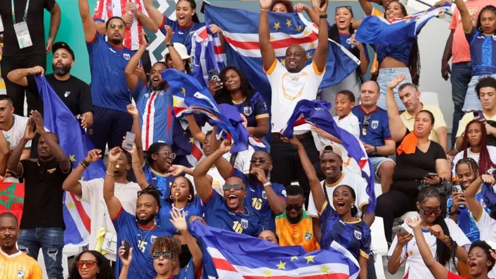 A Fifa afirma que investimentos no futebol de base ajudaram Cabo Verde a se classificar para a Copa do Mundo de 2026 — Foto: Reuters via BBC