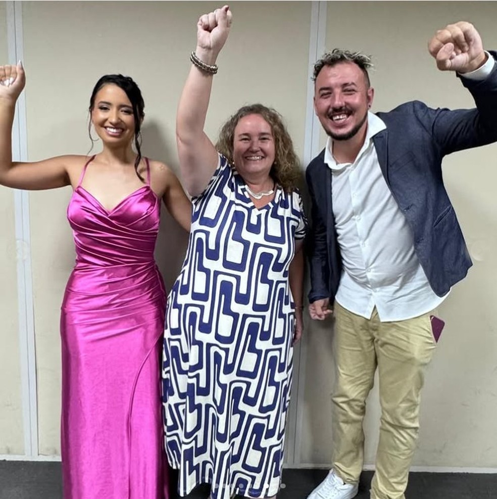 Mandato coletivo de vereador do PT em Itajubá tem Andressa (à esq.), Célia Renno (centro) e Hernane (à dir.) — Foto: Reprodução redes sociais