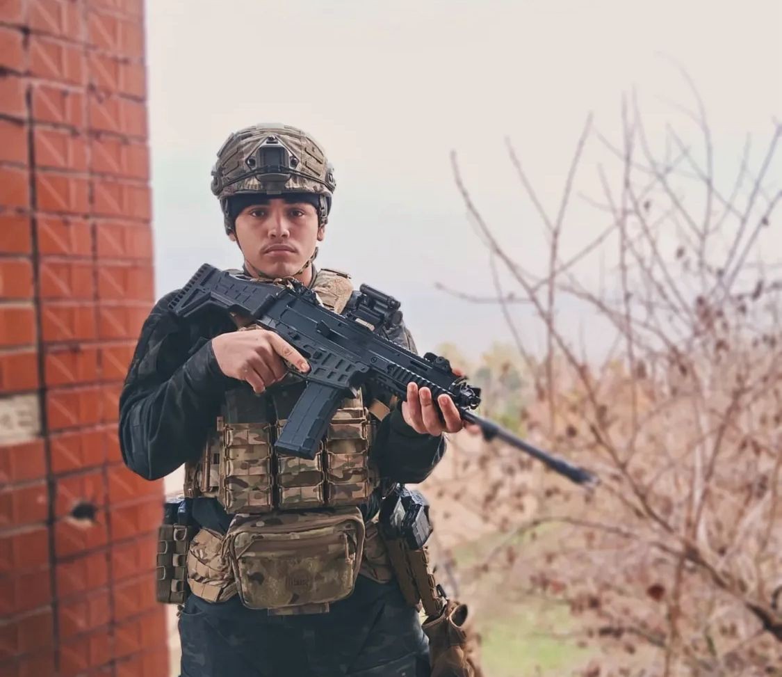 Amazonense de 22 anos se voluntaria para lutar na guerra da Ucrânia; VÍDEO