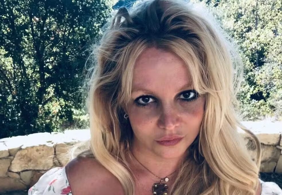 Britney Spears é presa por dirigir embriagada, diz site