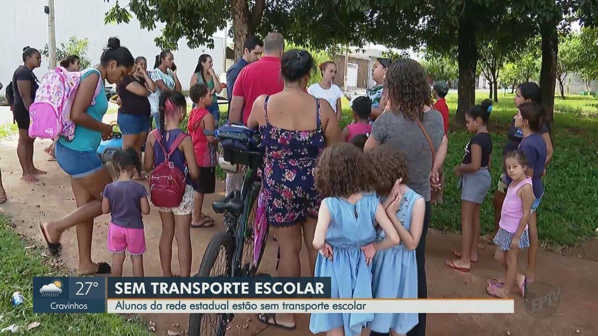 Com obra emperrada, alunos estudam em escola onde há preocupação