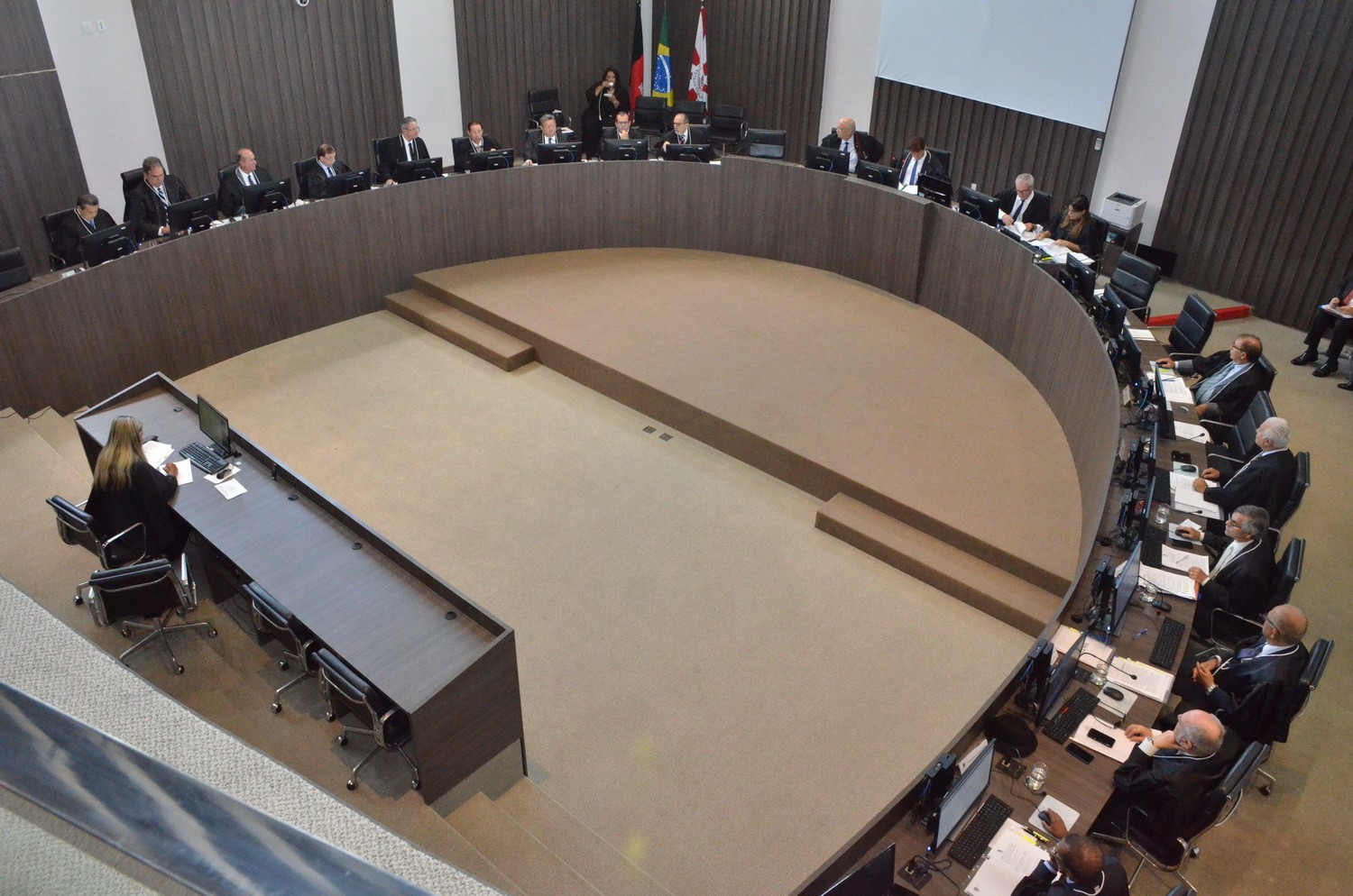 Lei cria novas vagas para desembargador e procurador de justiça na Paraíba