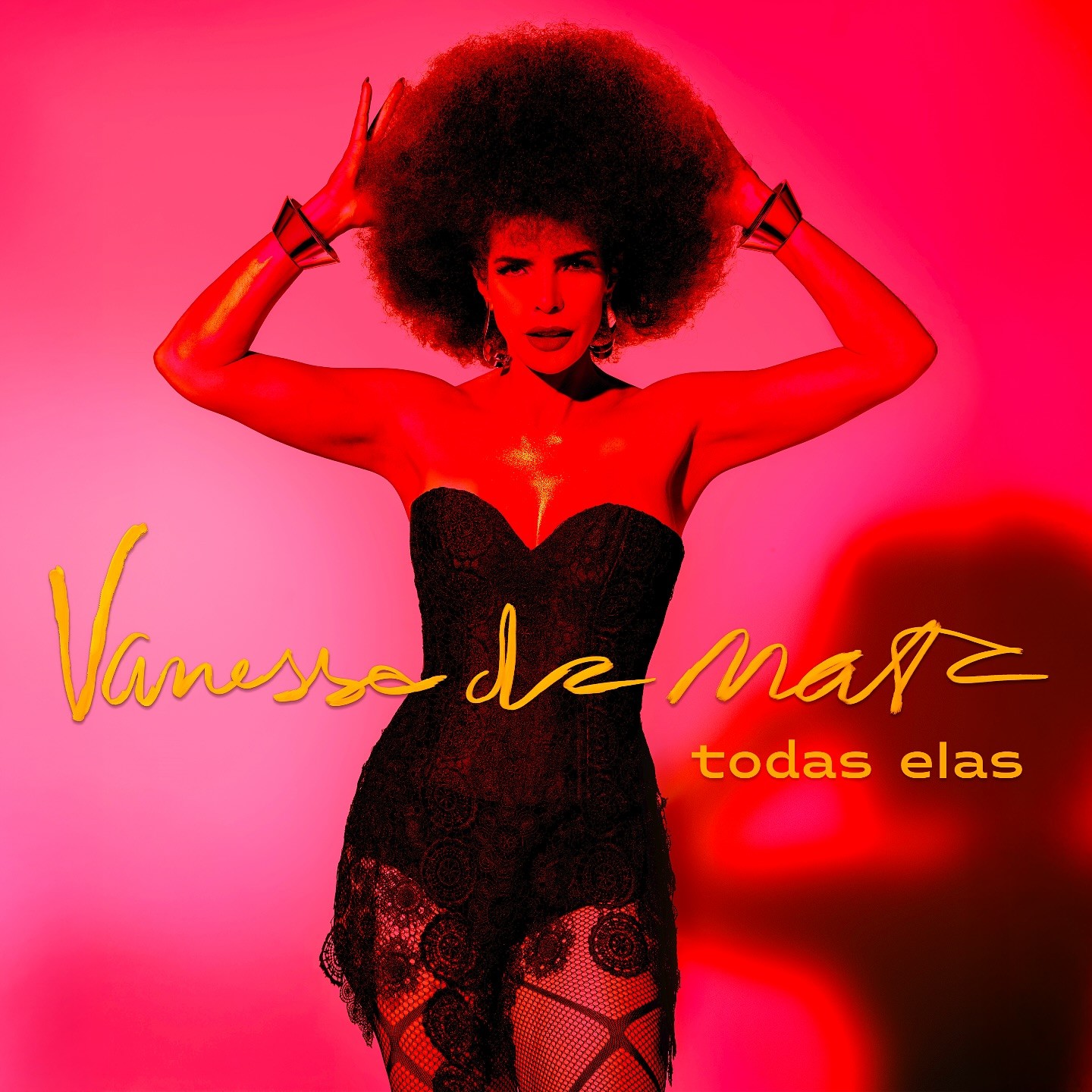 Vanessa da Mata aparece em retrato sensual na capa do álbum ‘Todas elas’
