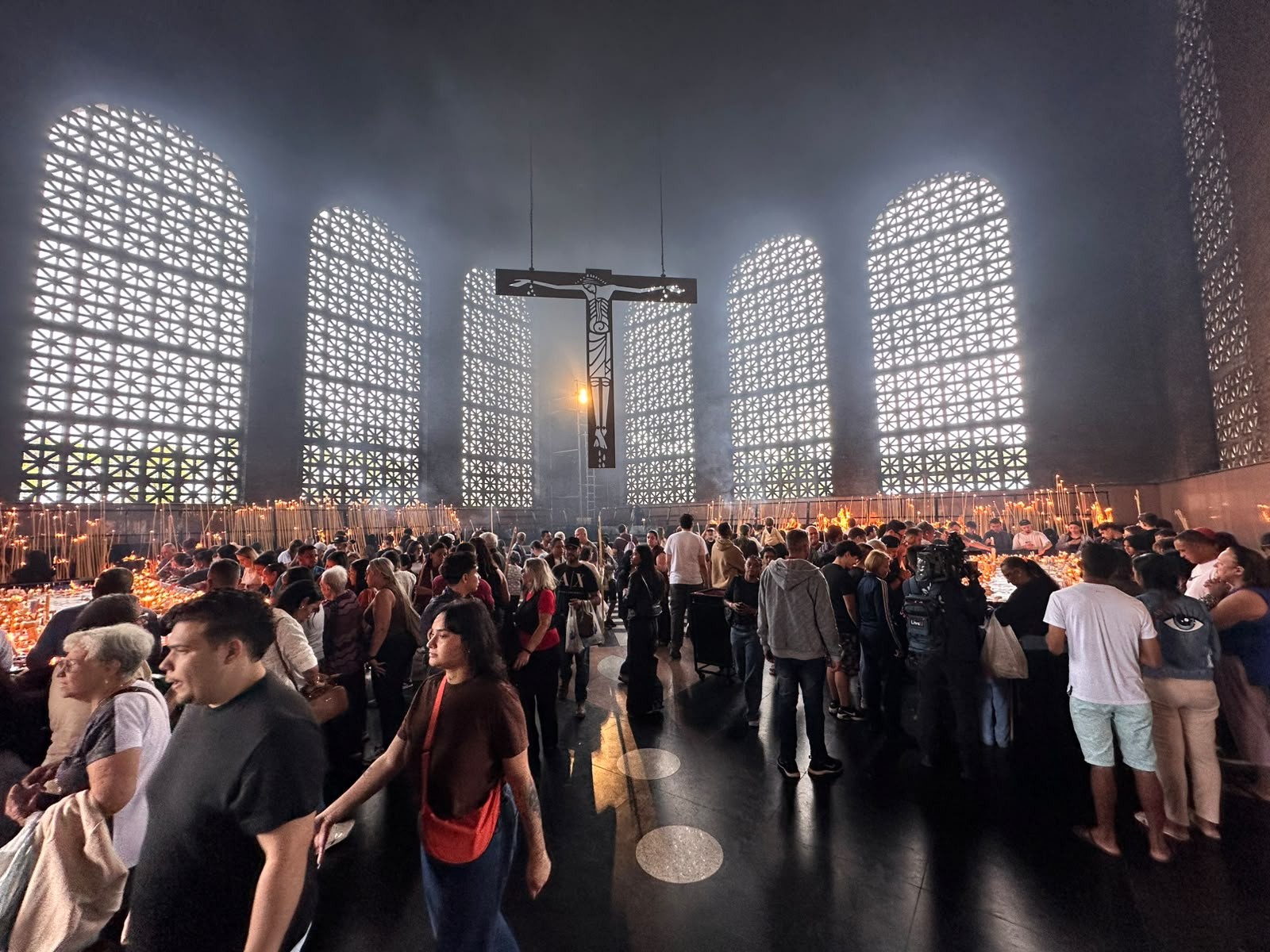 Santuário de Aparecida tem movimento intenso no primeiro sábado após o feriado de 12 de outubro