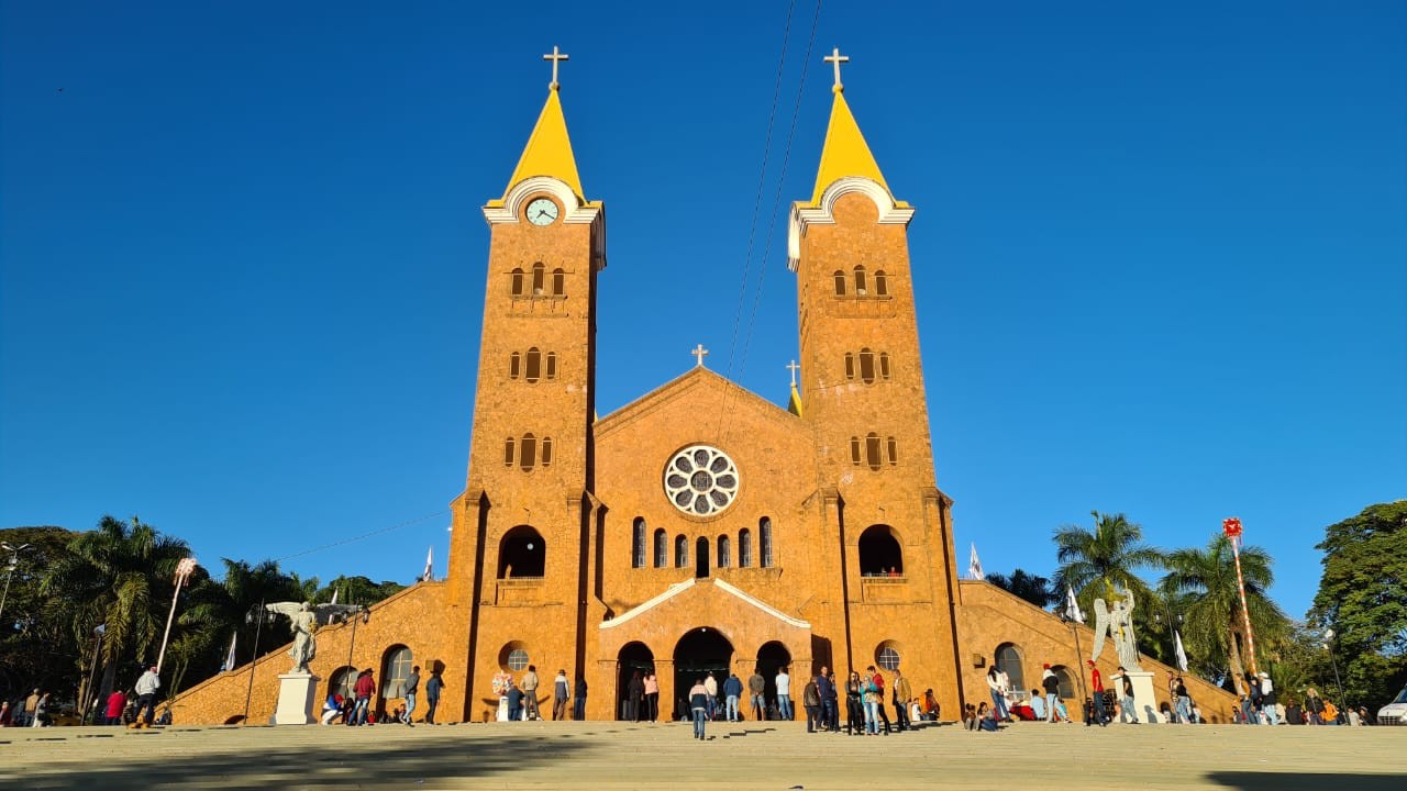 Nossa Senhora da Abadia: veja missas e festas no Triângulo Mineiro
