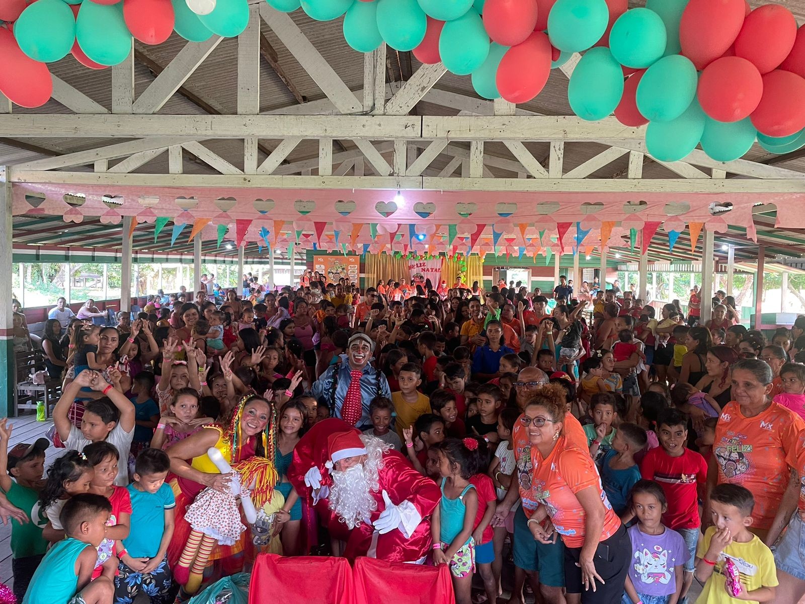 Projeto ‘Faça uma Criança Feliz’ chega à 25ª edição levando ações para famílias de bairros e comunidades de Santarém
