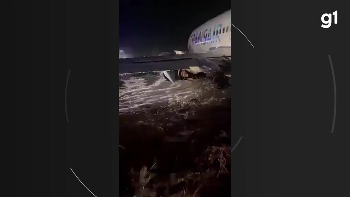 Boeing 737 derrapa na pista do aeroporto de Dacar, no Senegal, e 11 ficam feridos