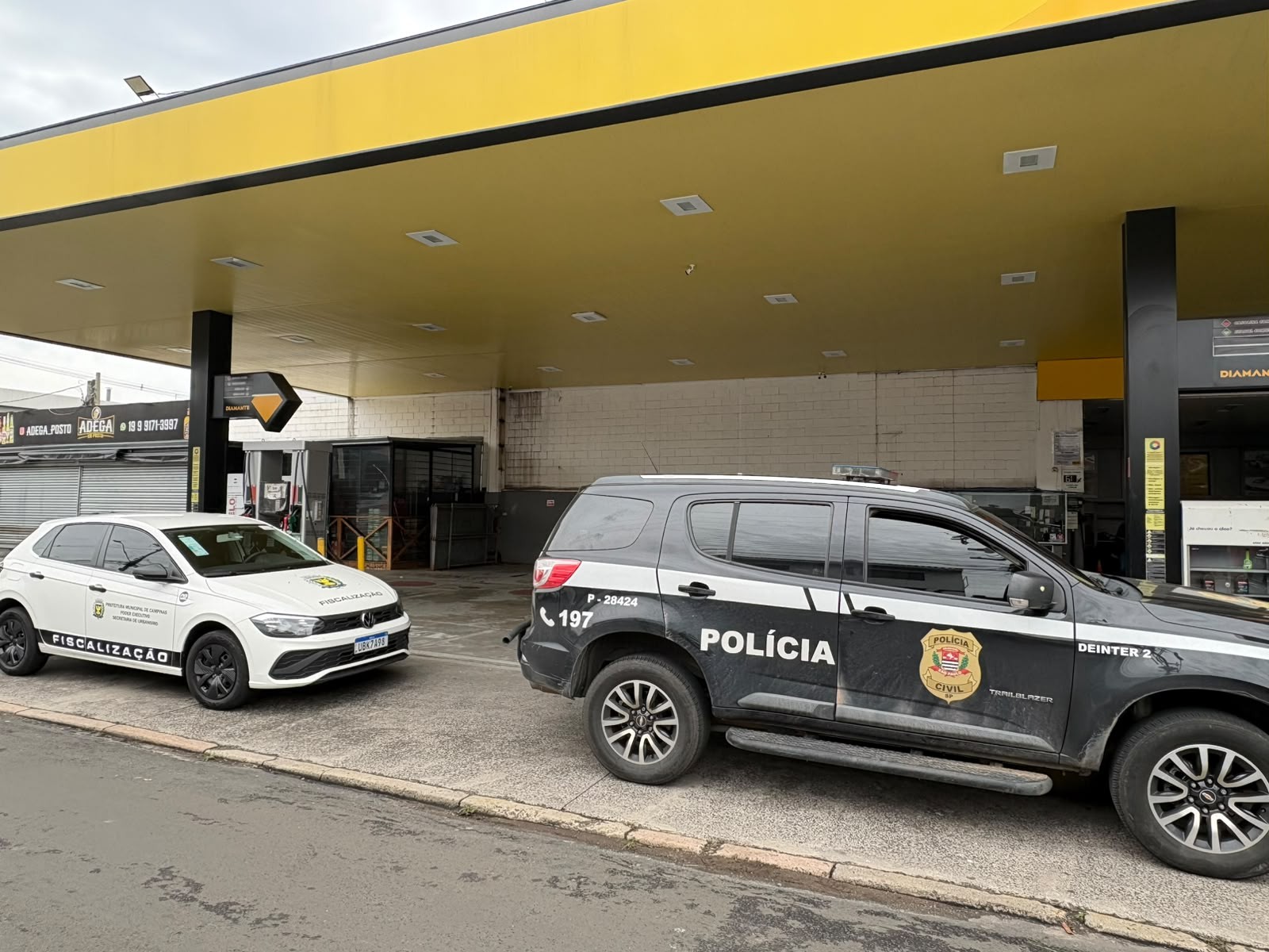 Polícia prende homem e interdita posto que fraudava bombas de combustíveis em Campinas