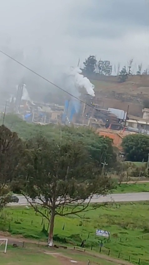 Nexa paralisa operações em Juiz de Fora após moradores denunciarem emissão de fumaça