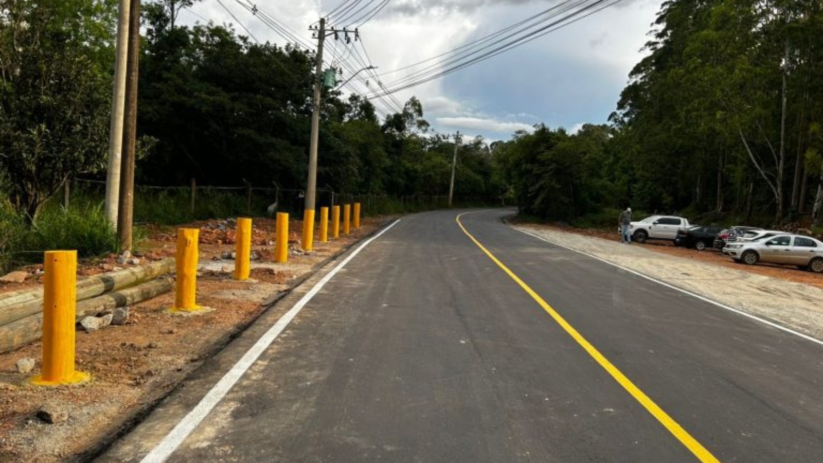 Prefeitura de Poços entrega nova ponte da Avenida Celanese na Zona Oeste