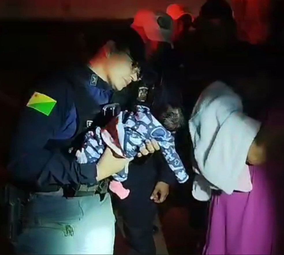 Policial militar salva bebê de engasgo no Acre — Foto: Arquivo pessoal
