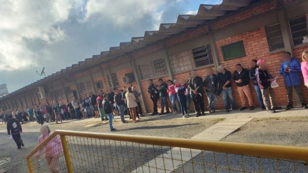 Empresa de SC anuncia demissão em massa para 'reestruturação' após tarifaço dos EUA