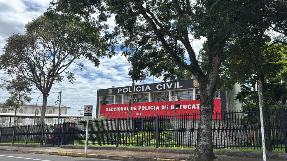 1 de 2
Caso foi regsitrado na Polícia Civil de Botucatu (SP) — Foto: Adriano Baracho/TV TEM