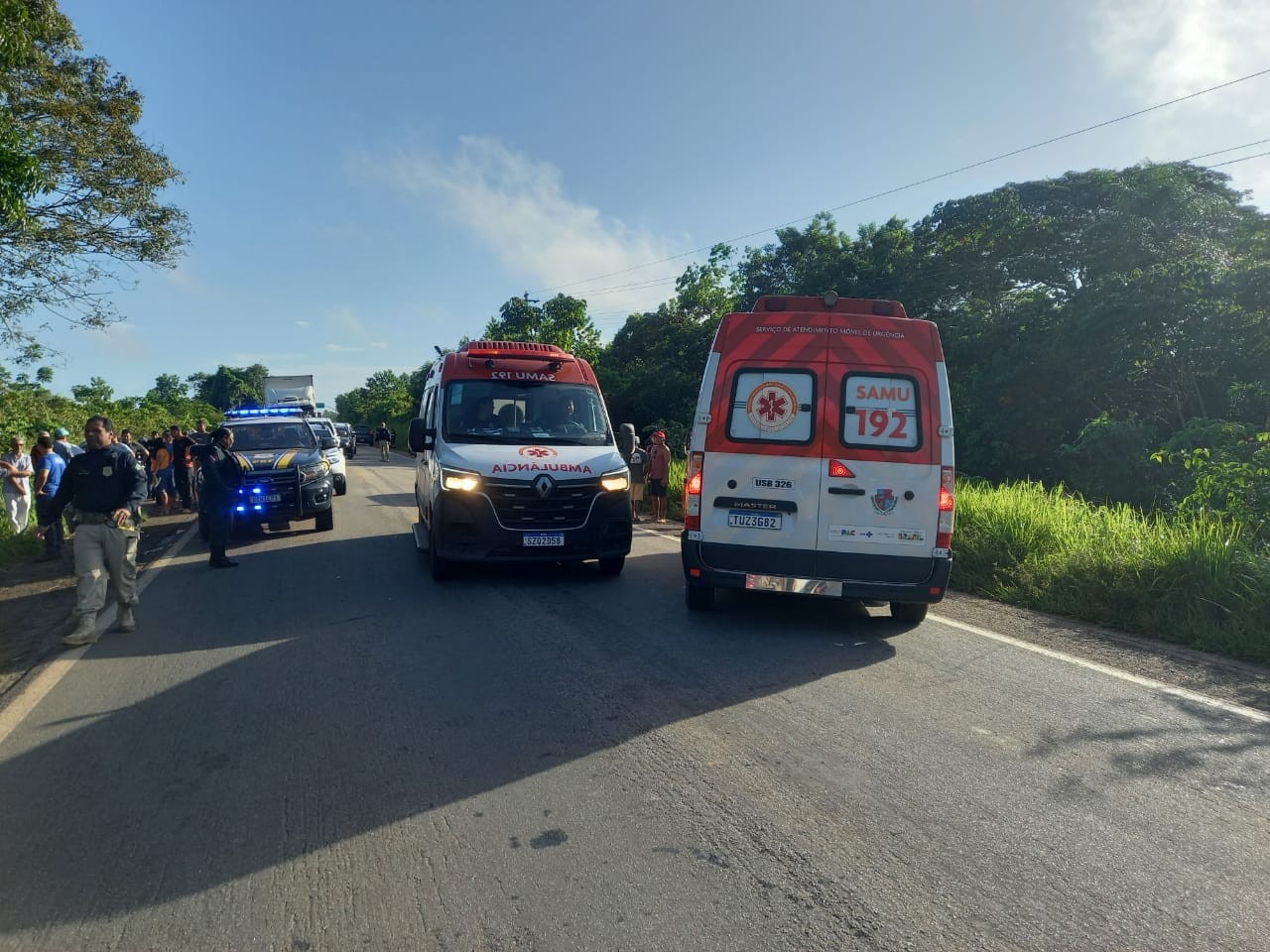 Acidente com ônibus deixa pelo menos 25 feridos na BR-010, em Aurora do Pará
