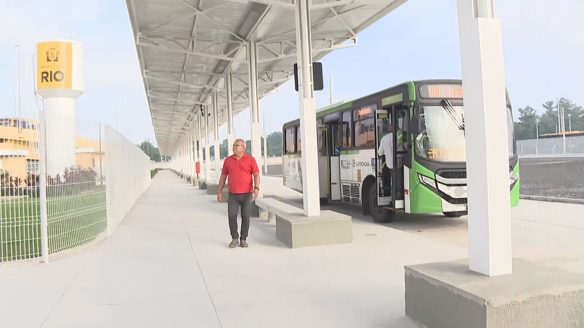 Linha de ônibus que integra Mesquita ao BRT começa a operar nesta segunda