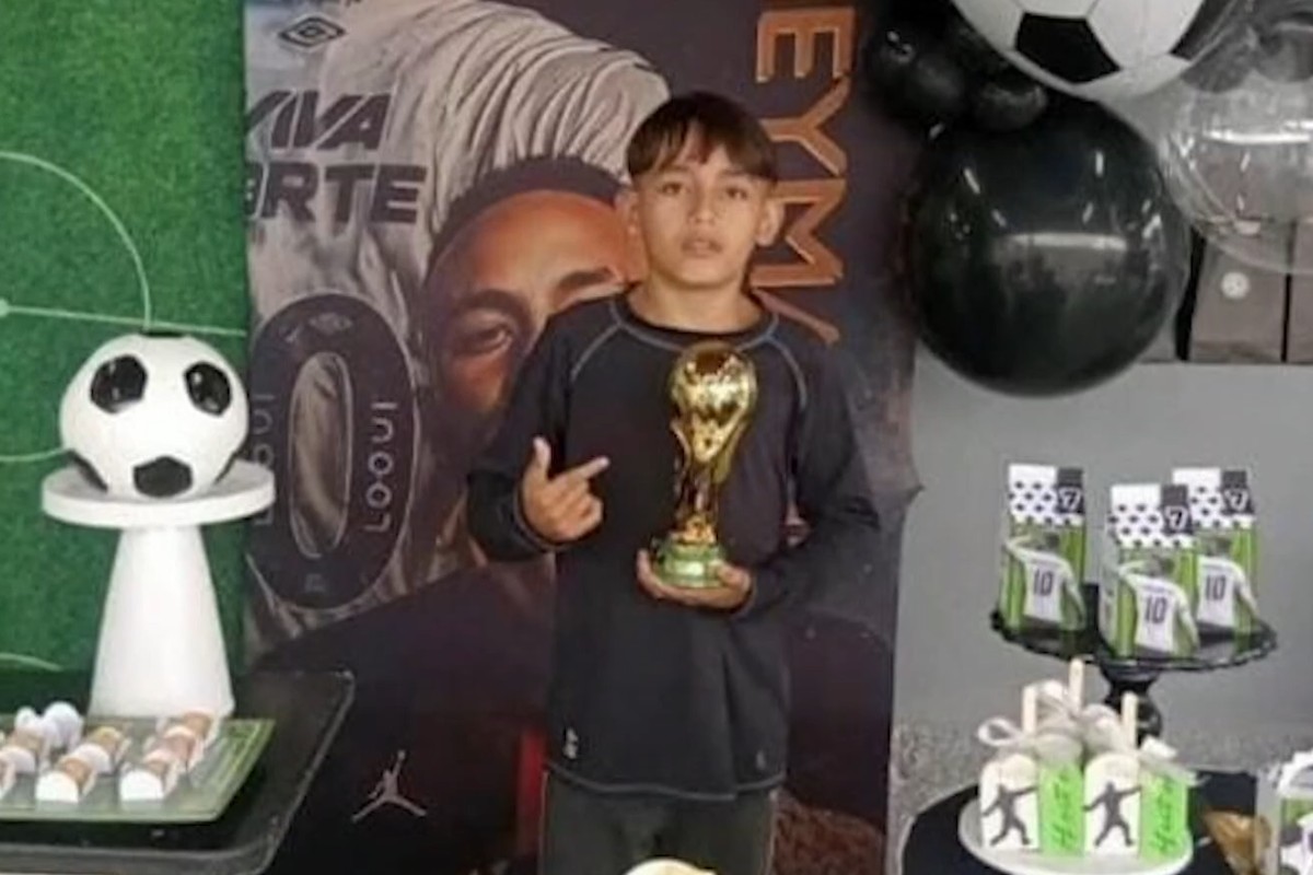 Criança de 11 anos voltava da escola com o irmão quando foi atropelada por caminhão: ‘Era um menino alegre’