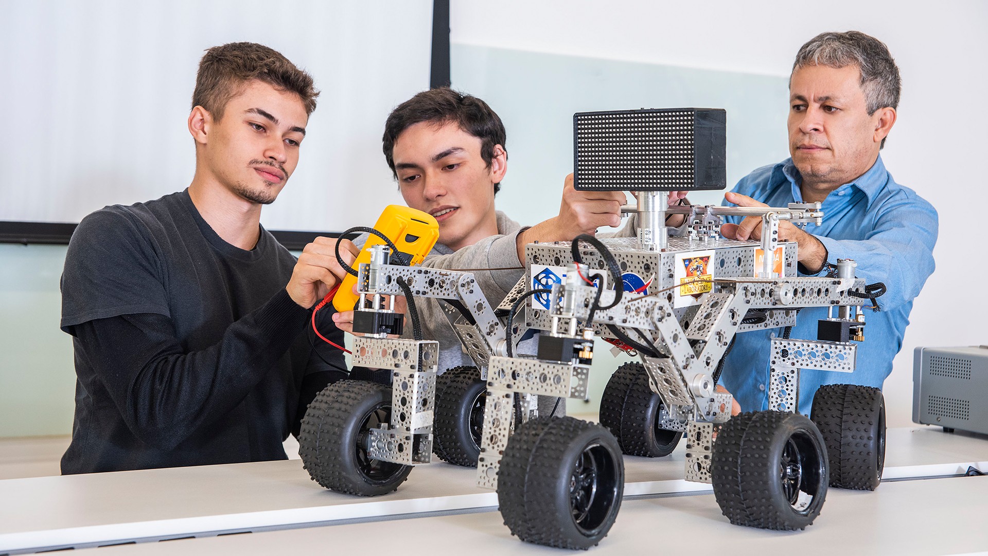 Inovação aplicada na sala de aula: como graduação e pesquisa se conectam no Instituto Mauá de Tecnologia