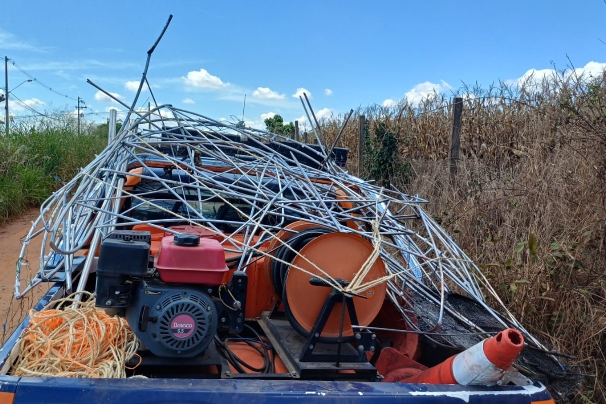 Balão de 45 metros cai em plantação de milho e 6 pessoas são detidas em Limeira