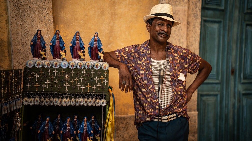 Luis Miranda vive Antônio do Amor, um dos novos personagens de 'O Auto da Compadecida 2' — Foto: Laura Campanella/Divulgação