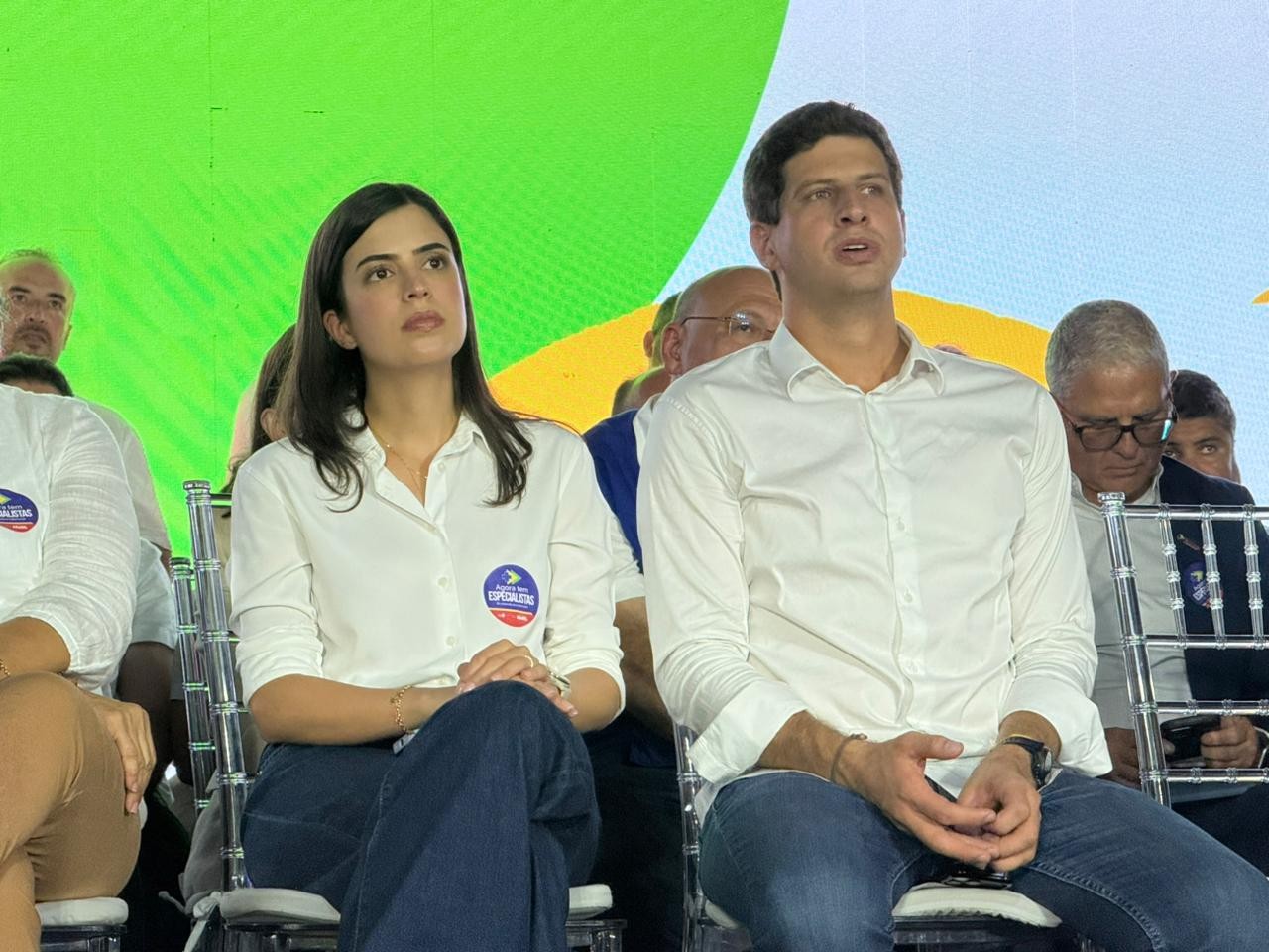 João Campos renuncia à prefeitura do Recife para concorrer ao governo de Pernambuco