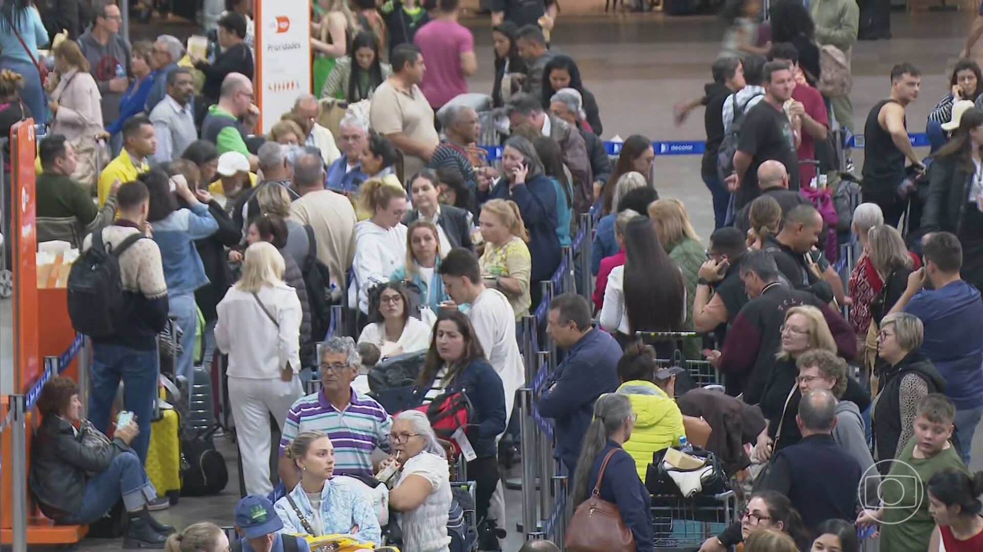 Interferência de sinal provoca cancelamentos e atrasos de voos no Aeroporto Internacional de SP