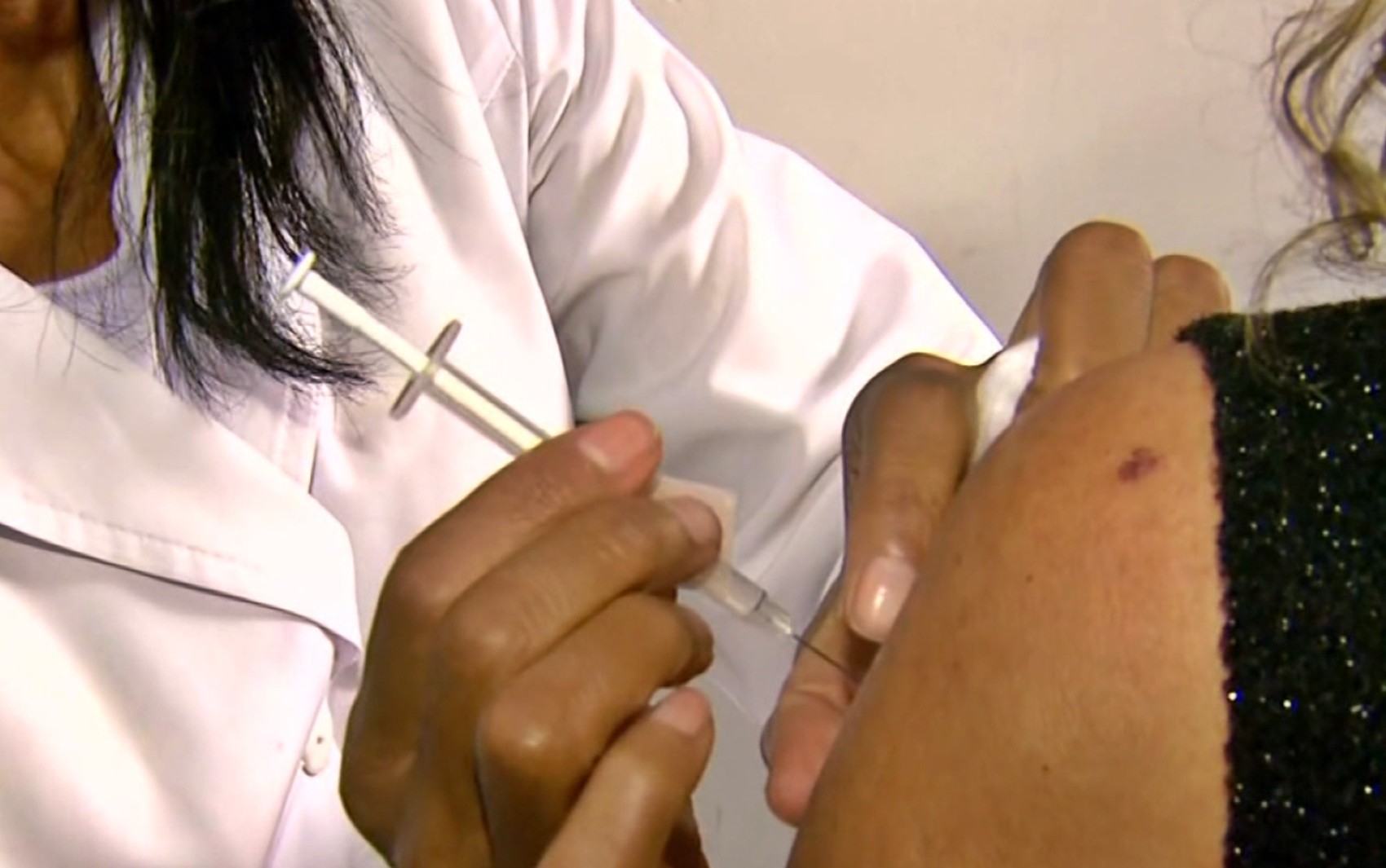 Prefeituras do Sul de Minas suspendem vacinação da Covid-19 por falta de doses do imunizante