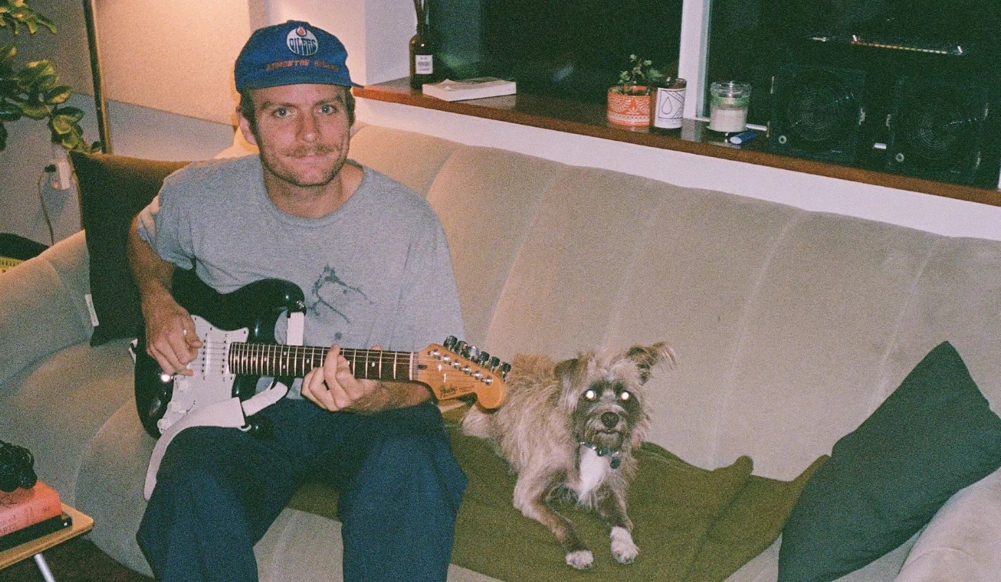 Mac DeMarco Redescobre a Sobriedade e a Simplicidade no Brasil