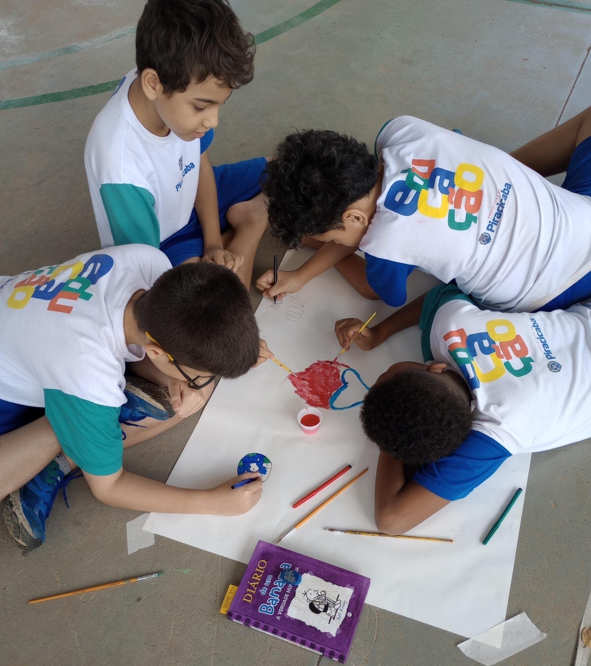 Dois meses após suspensão, Prefeitura de Piracicaba reabre licitação de uniformes escolares