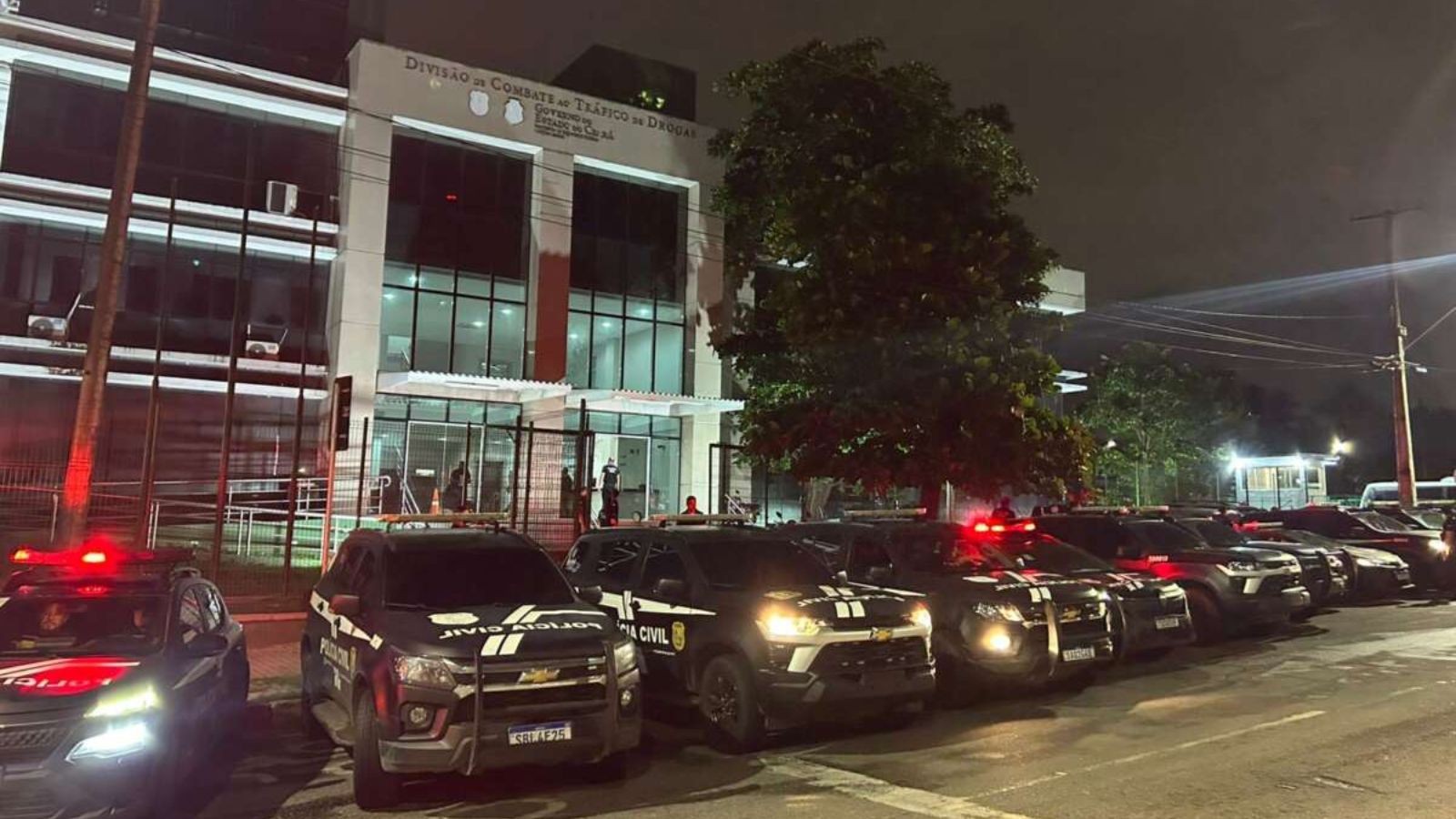 Operação contra facção que expulsava moradores em Fortaleza e Caucaia prende 14 suspeitos